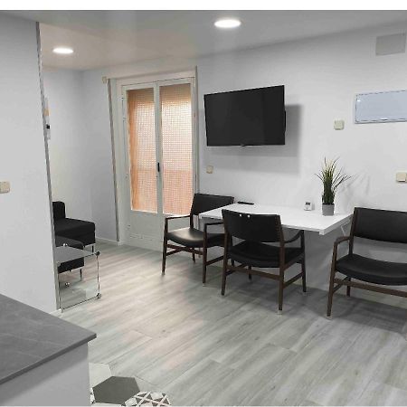 Madrid Villa Suites Bianco ภายนอก รูปภาพ