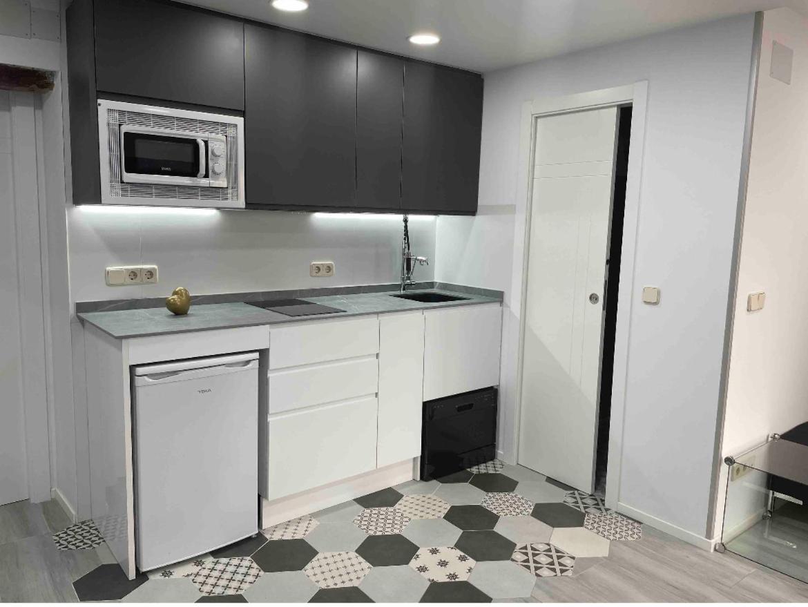 Madrid Villa Suites Bianco ภายนอก รูปภาพ