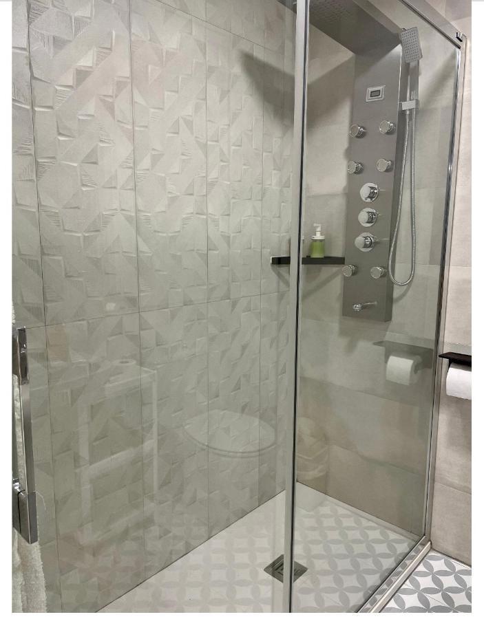 Madrid Villa Suites Bianco ภายนอก รูปภาพ