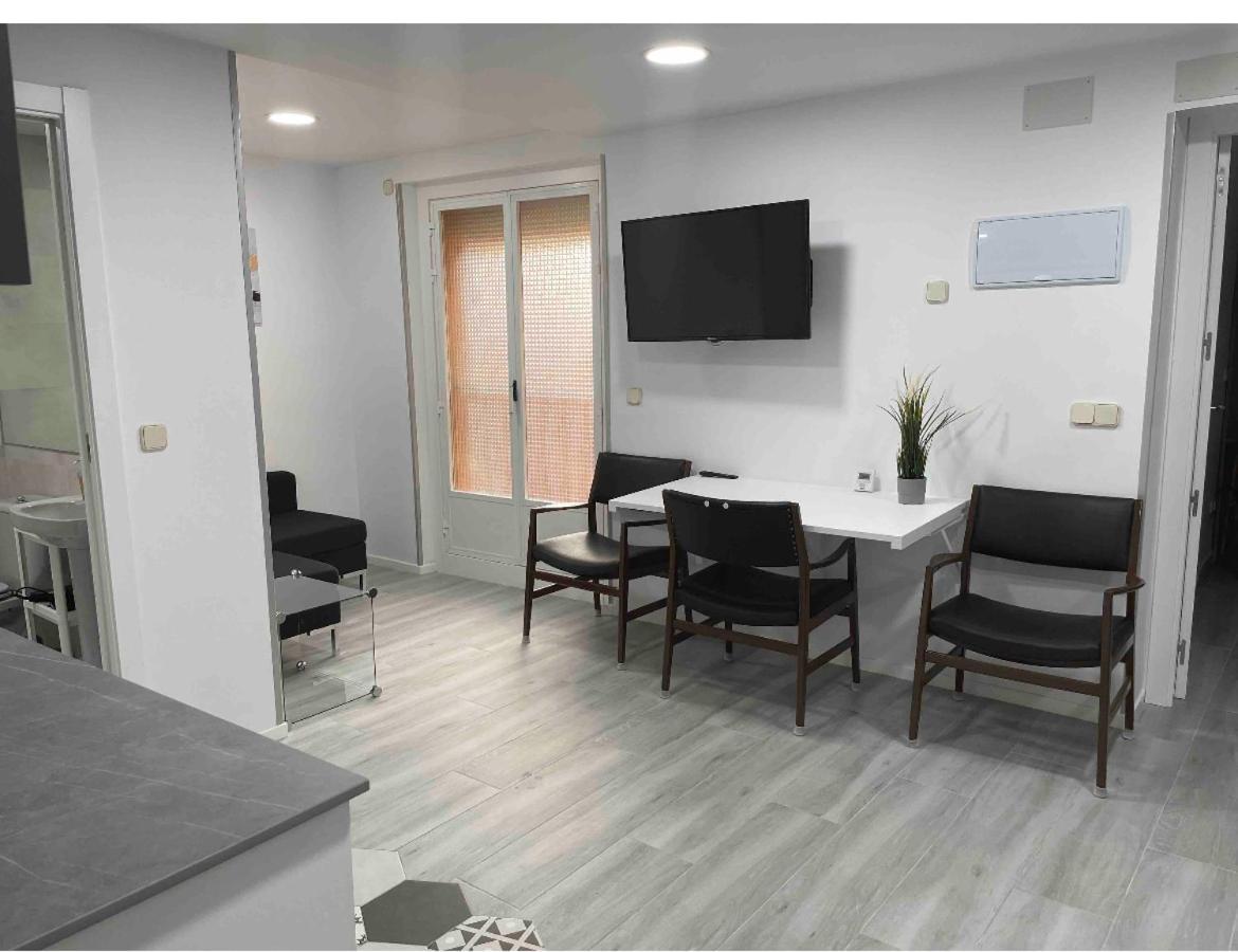 Madrid Villa Suites Bianco ภายนอก รูปภาพ